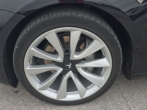 Used 2018 Tesla Model 3 AWD/4WD image 9