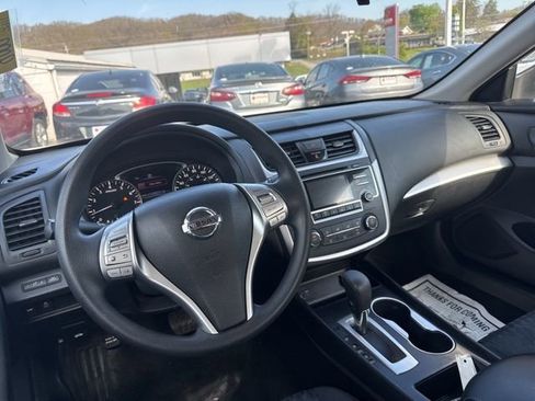Used 2017 Nissan Altima 2.5 S w/ Power Driver Seat Package image 12