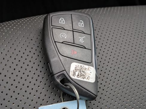 Used 2023 Buick Envision Essence w/ Technology Package I FWD image 35