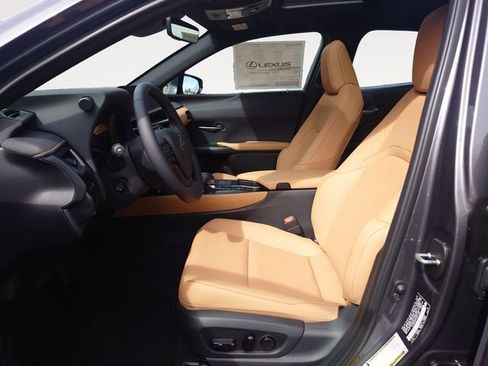 New 2026 Lexus UX 300h AWD image 9