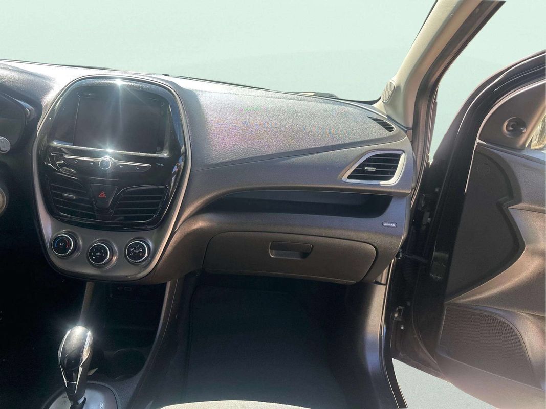 Used 2022 Chevrolet Spark LS FWD image 10