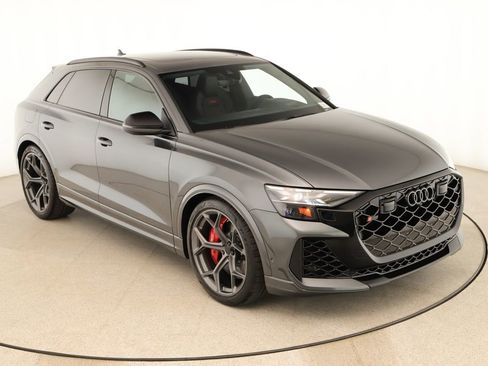 New 2026 Audi RS Q8 performance image 31