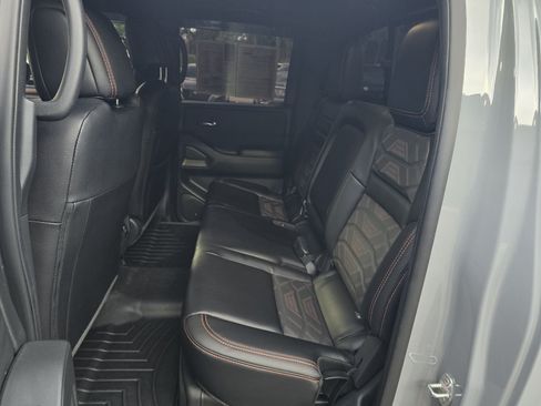 Certified 2025 Nissan Frontier PRO-4X w/ Pro Premium Package AWD/4WD image 13