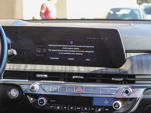 Used 2024 Kia Telluride SX Prestige image 19