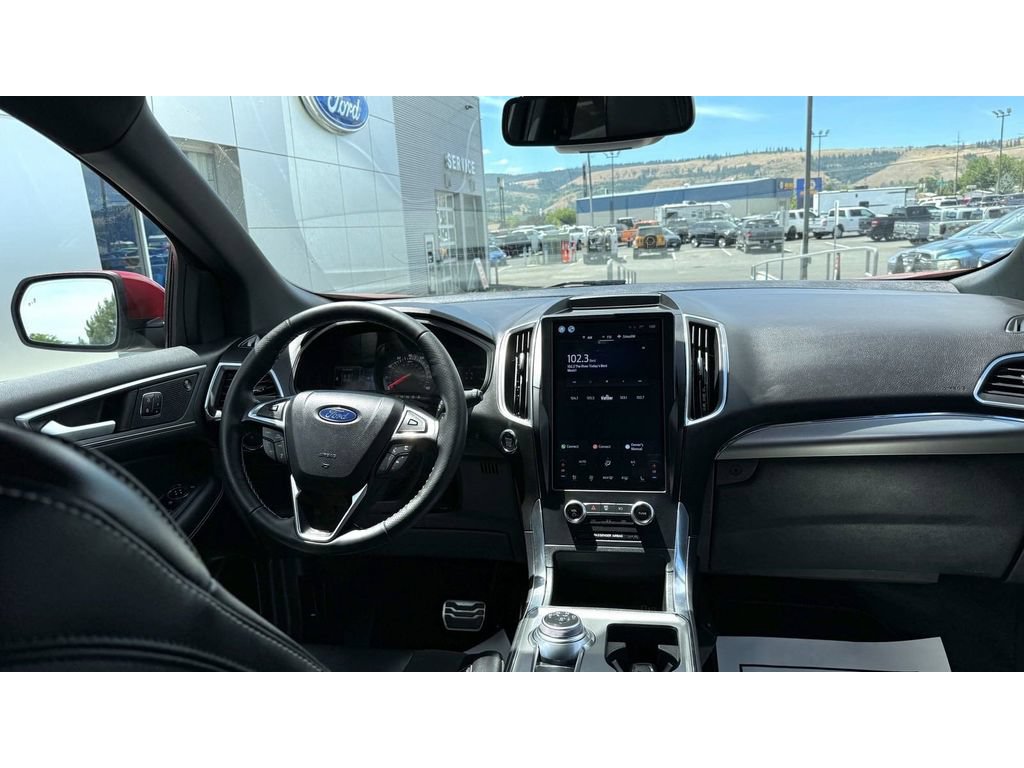 Used 2024 Ford Edge ST w/ Equipment Group 401A AWD/4WD image 12
