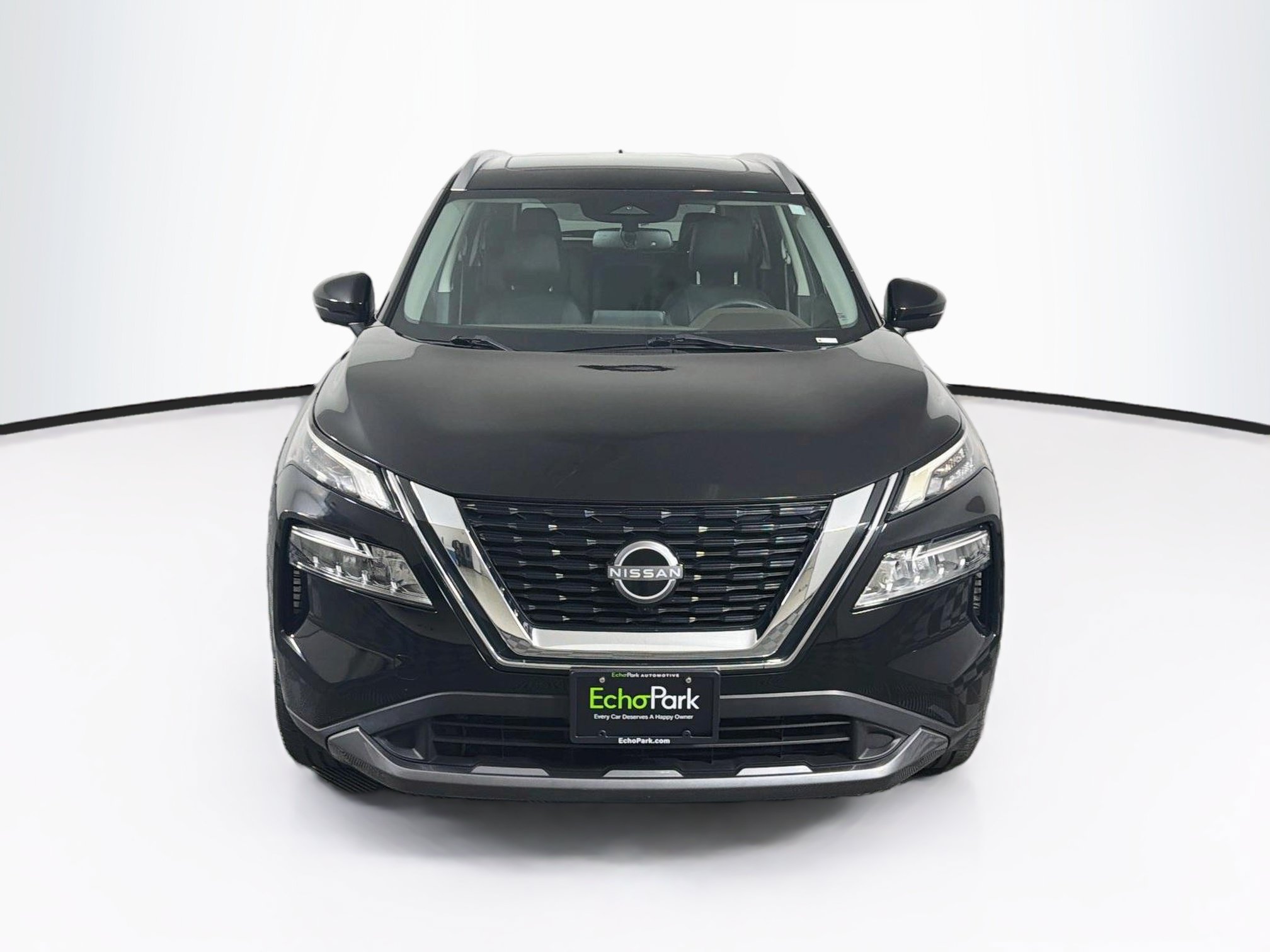 Used 2023 Nissan Rogue SL FWD image 2