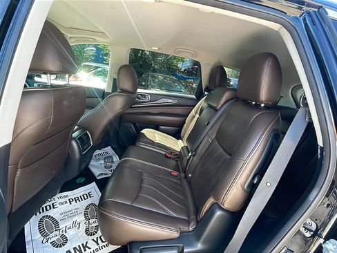 Used 2015 INFINITI QX60 Luxe w/ Premium Plus Package AWD/4WD image 16