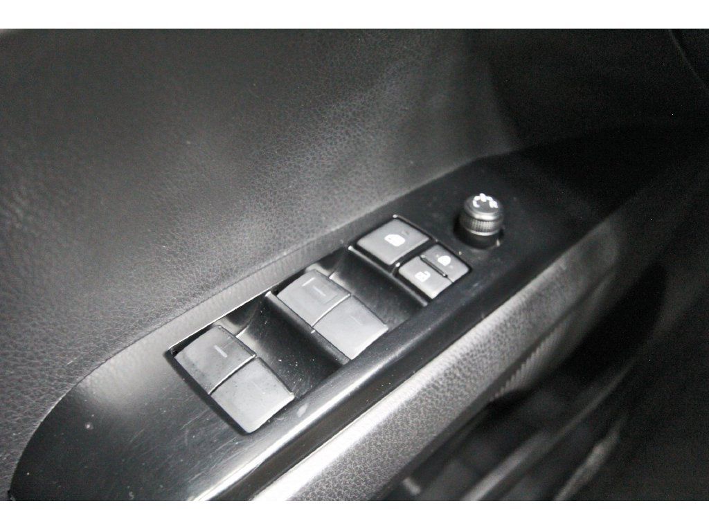 Used 2025 Toyota Camry LE FWD image 22