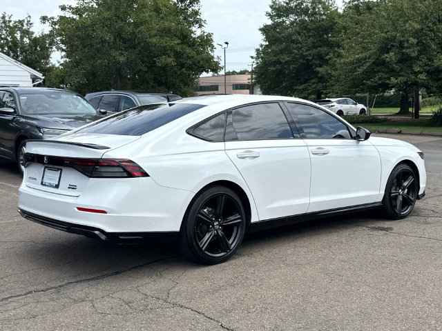 Used 2025 Honda Accord Sport image 7