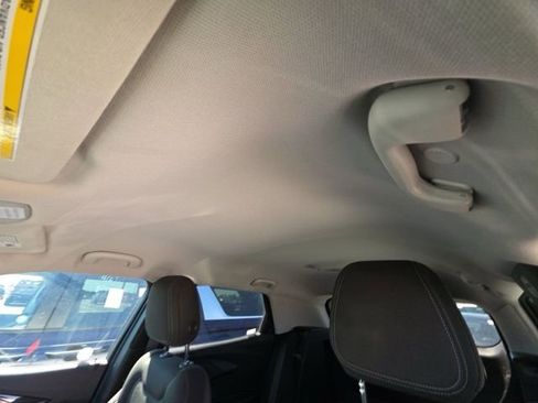 Used 2025 Chevrolet TrailBlazer LT AWD/4WD image 15