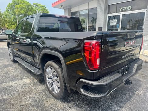 Used 2020 GMC Sierra 1500 Denali w/ Technology Package AWD/4WD image 5
