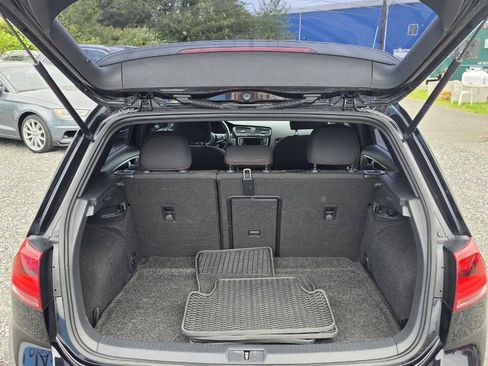 Used 2015 Volkswagen GTI SE FWD image 9