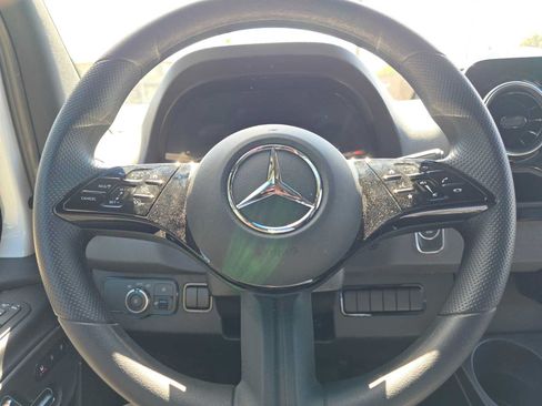 Used 2026 Mercedes-Benz Sprinter 2500 image 24