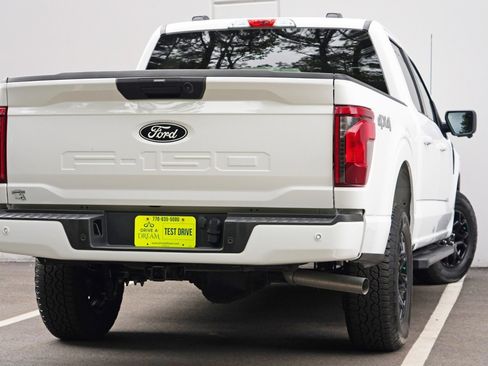 Used 2024 Ford F150 XLT w/ XLT Black Appearance Package AWD/4WD image 5
