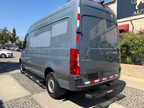 Used 2019 Mercedes-Benz Sprinter 144 image 7