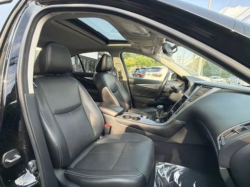 Used 2015 INFINITI Q50 Premium w/ Navigation Package AWD/4WD image 25