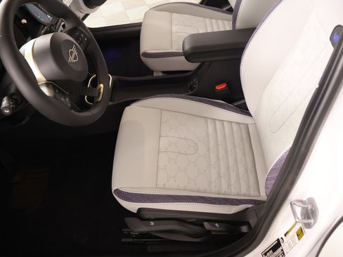 New 2026 MINI Cooper 4-Door Hardtop FWD image 11
