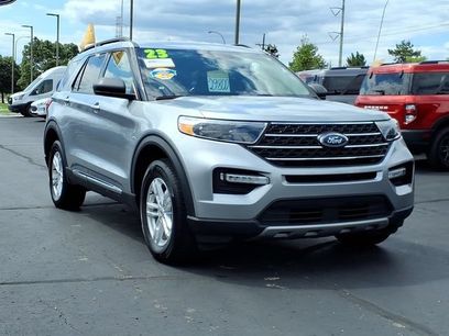 Certified 2023 Ford Explorer XLT w/ Equipment Group 202A