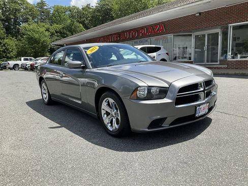 Used 2012 Dodge Charger SE w/ Sport Appearance Group RWD image 3