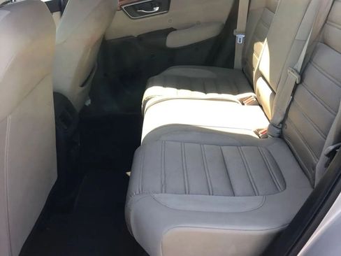 Used 2018 Honda CR-V EX image 12