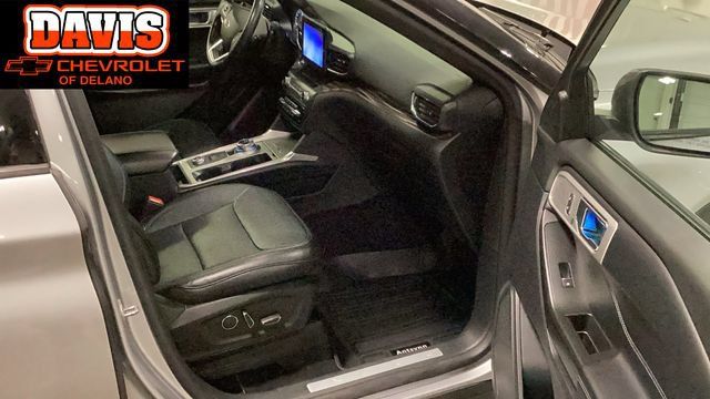 Used 2020 Ford Explorer Limited AWD/4WD image 23