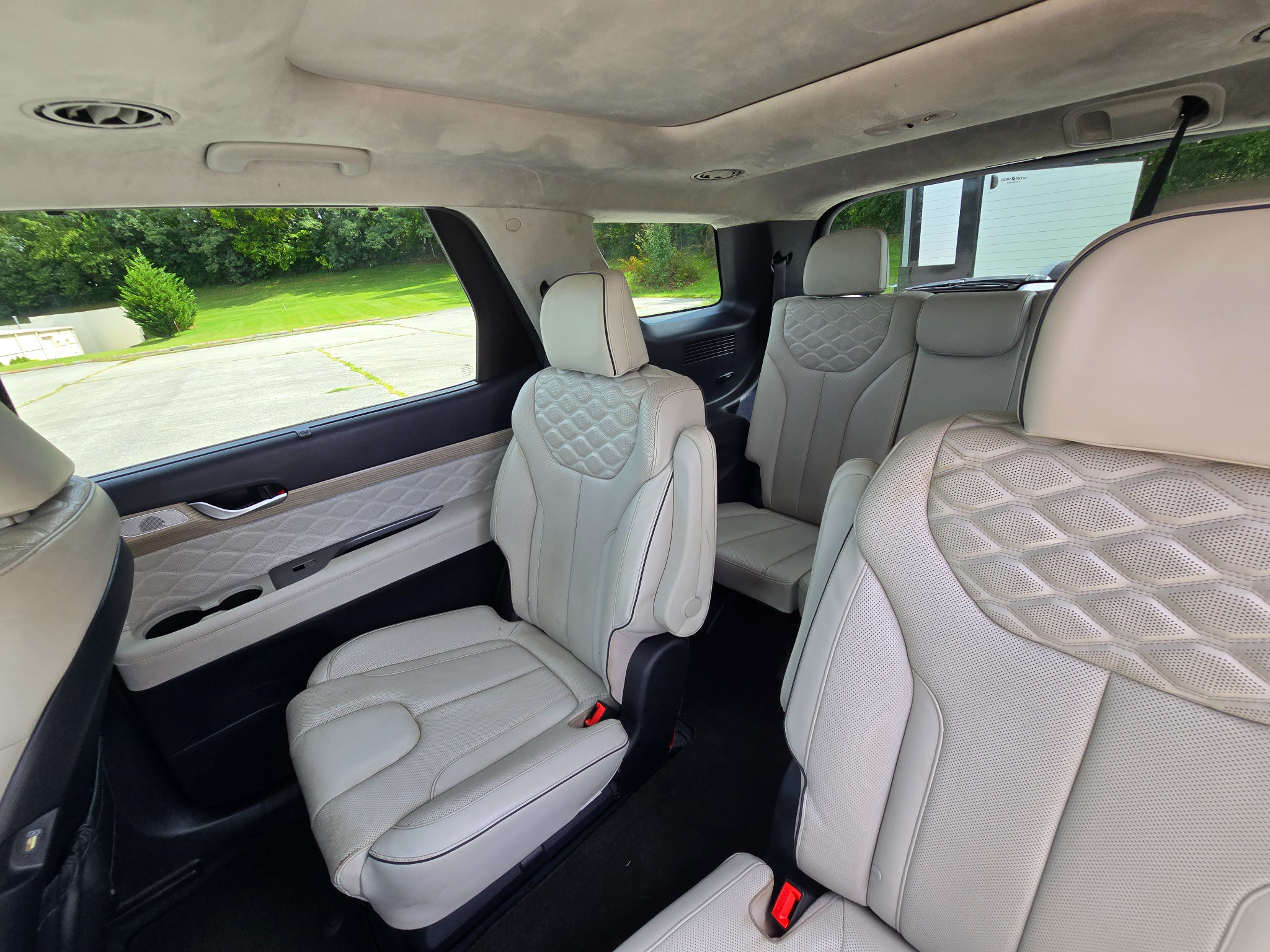 Used 2022 Hyundai Palisade Calligraphy FWD image 19