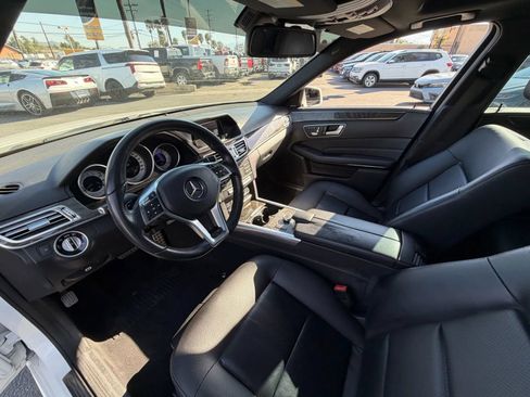 Used 2016 Mercedes-Benz E 350 Sedan w/ Premium Package image 9