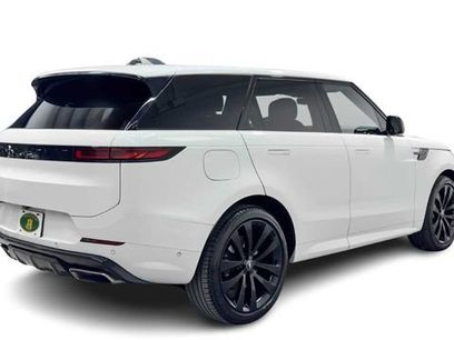Used 2024 Land Rover Range Rover Sport Dynamic SE