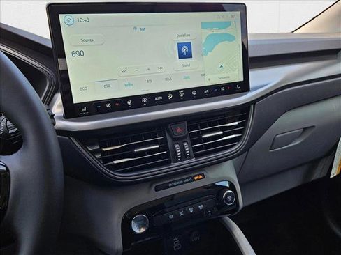 New 2025 Ford Escape SE image 11
