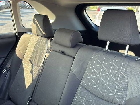 Used 2021 Toyota RAV4 XLE AWD/4WD image 26