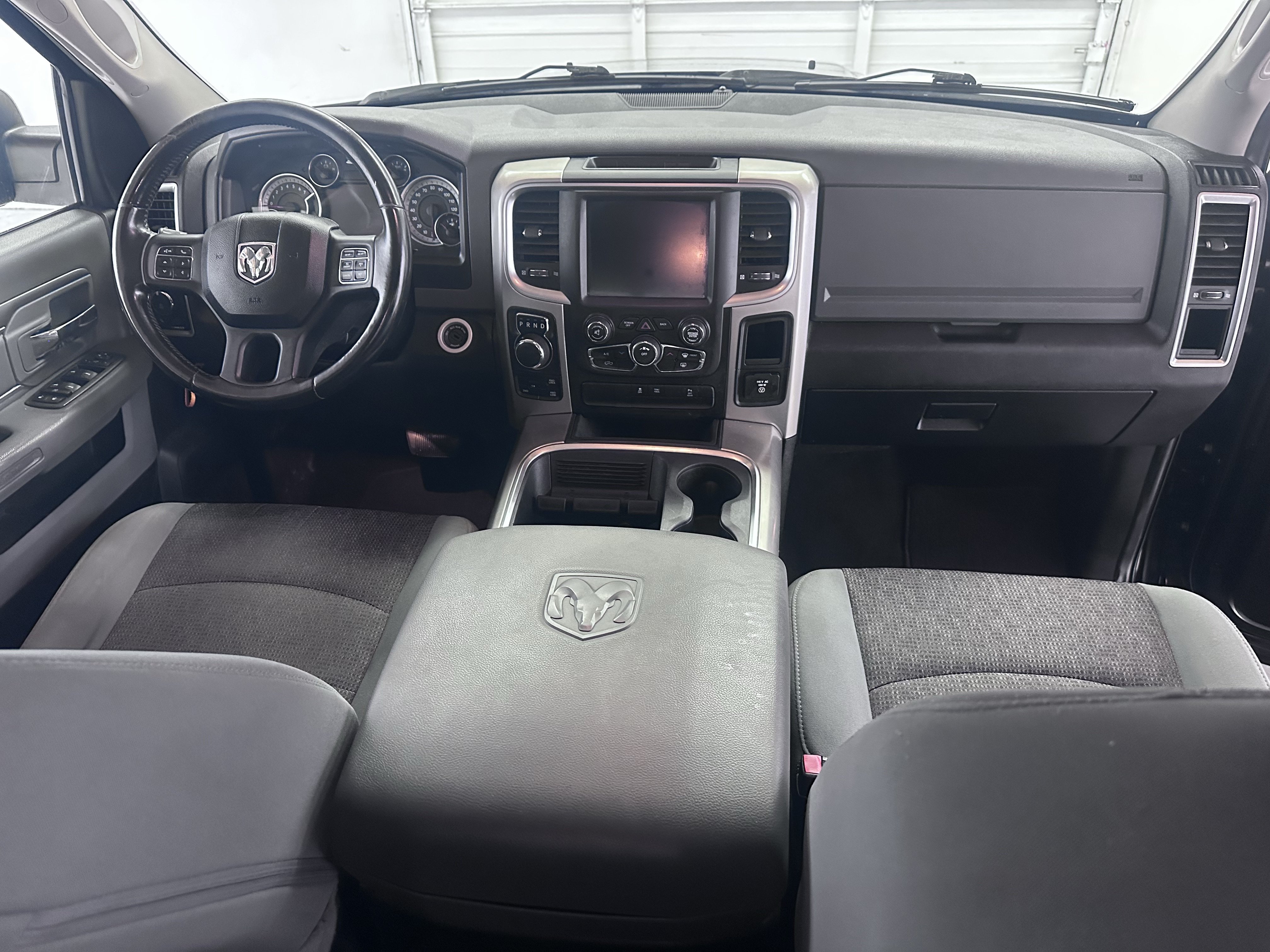 Used 2019 RAM 1500 Classic SLT w/ Luxury Group AWD/4WD image 37