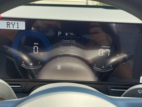 New 2027 Hyundai Kona SE FWD image 9