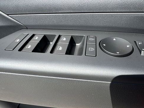 New 2026 Hyundai Kona SEL Sport FWD image 32