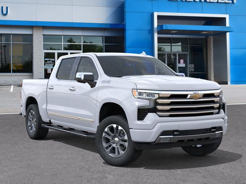 New 2026 Chevrolet Silverado 1500 High Country w/ Technology Package AWD/4WD image 7