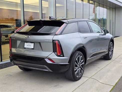 New 2026 Cadillac Optiq Sport 1 image 5