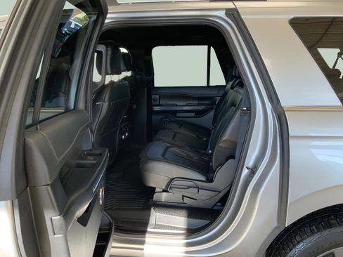 Used 2020 Ford Expedition Max Limited AWD/4WD image 19