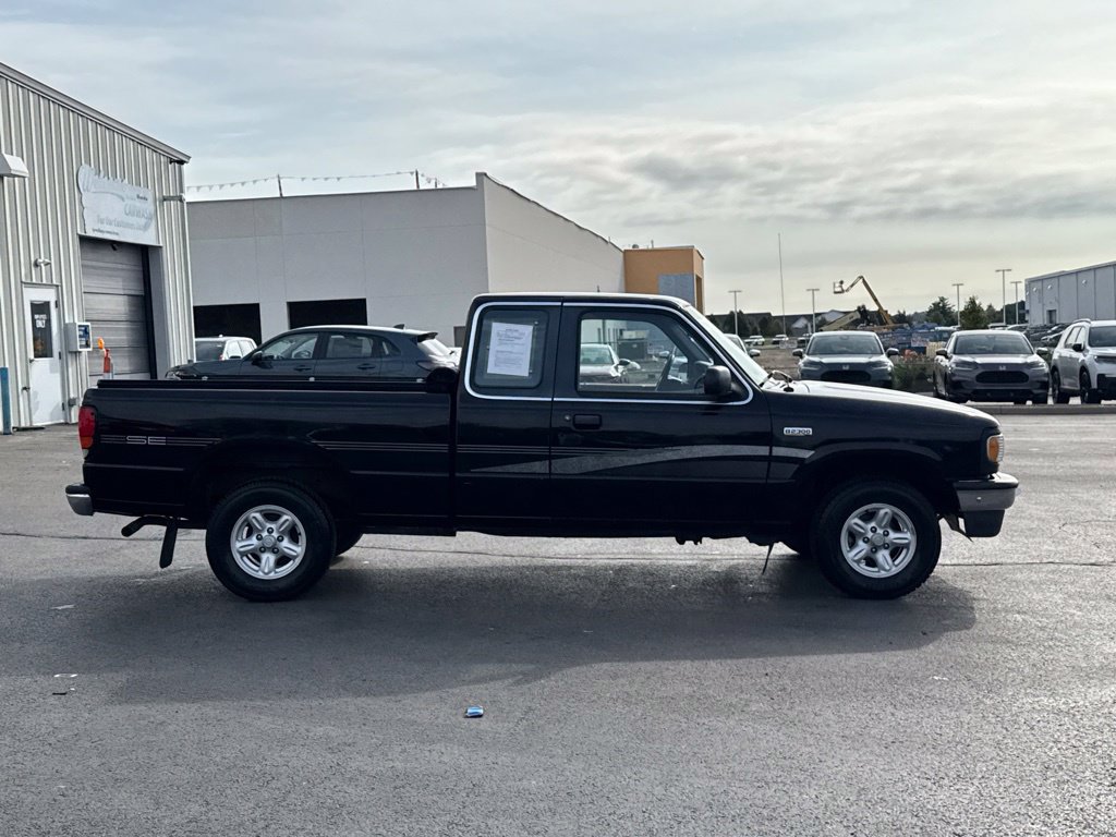 Used 1997 MAZDA B-Series Pickup SE RWD image 8