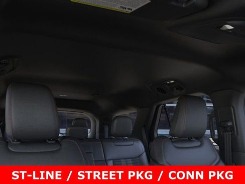 New 2026 Ford Explorer ST-Line w/ ST-Line Street Pack image 22