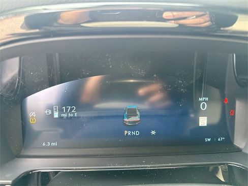 New 2026 Lincoln Corsair Premiere image 15