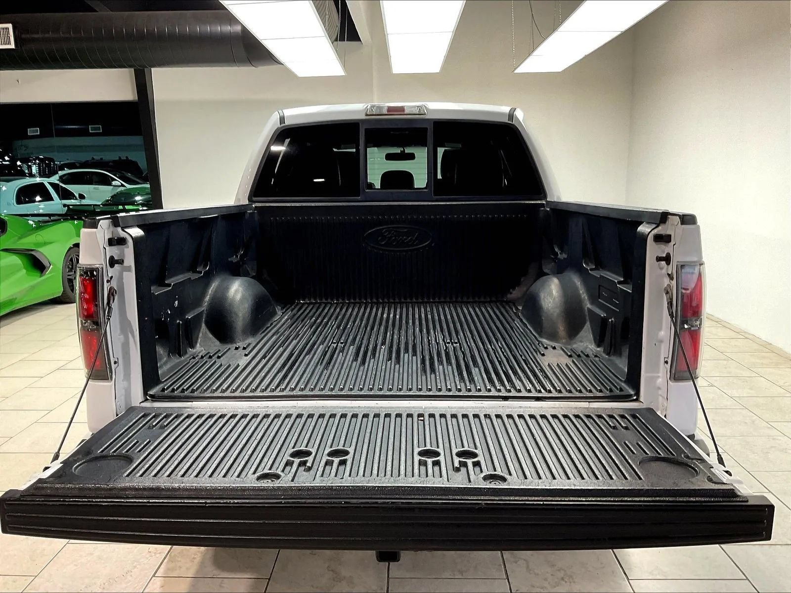Used 2014 Ford F150 FX4 w/ Equipment Group 402A Luxury AWD/4WD image 42