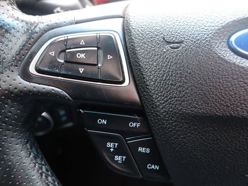 Used 2016 Ford Focus ST FWD image 30