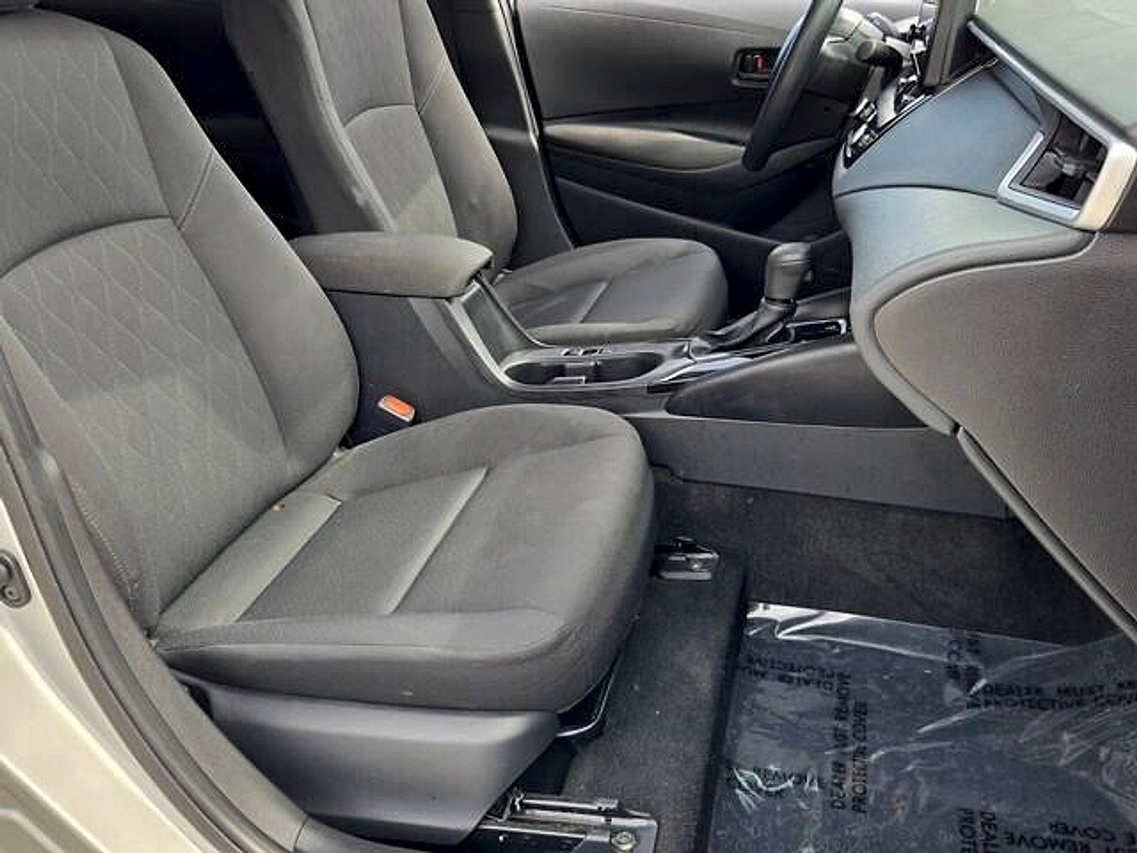 Used 2026 Toyota Corolla LE FWD image 16