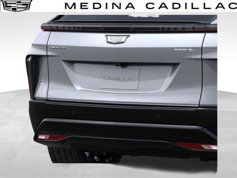 New 2026 Cadillac Lyriq Sport w/ LPO, ONYX Package image 15