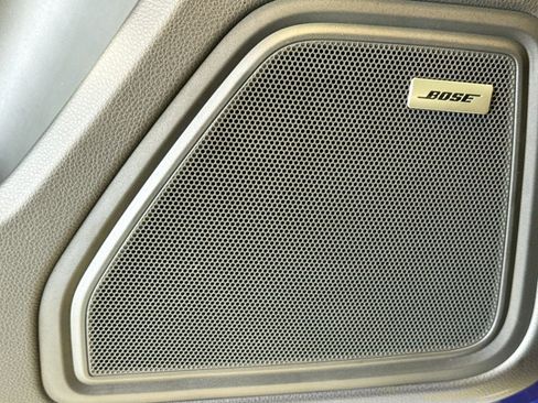 Certified 2026 Porsche Macan AWD/4WD image 12
