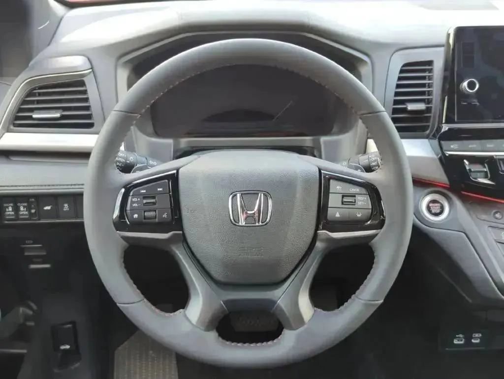 New 2026 Honda Odyssey Sport-L image 37