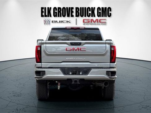 New 2026 GMC Sierra 2500 Denali w/ Denali Reserve Package image 5
