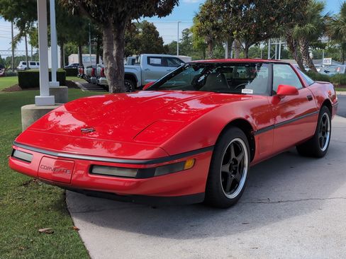 Used 1995 Chevrolet Corvette Coupe RWD image 5