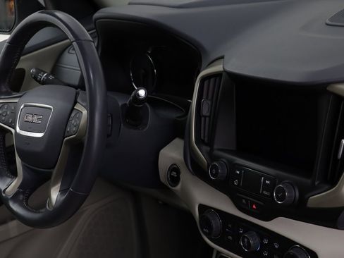 Certified 2022 GMC Terrain Denali w/ LPO, Floor Liner Package image 23