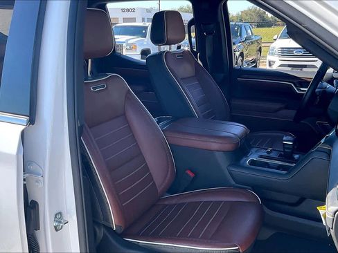 Certified 2025 GMC Sierra 1500 Denali Ultimate image 8
