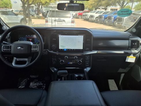 New 2025 Ford F150 Lariat w/ Equipment Group 502A High image 37